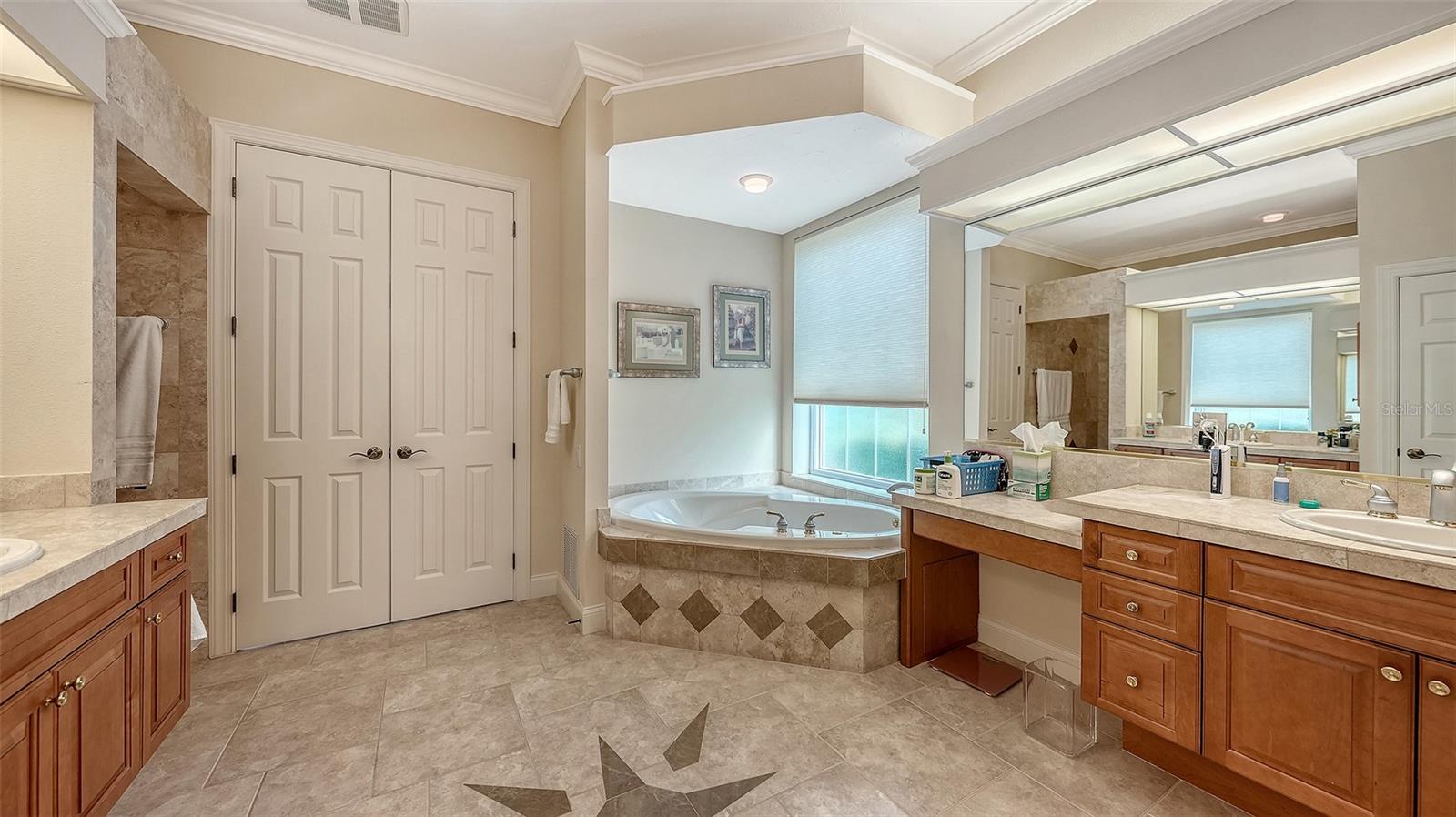 Image 32 of 66 For 8974 Wildlife Loop