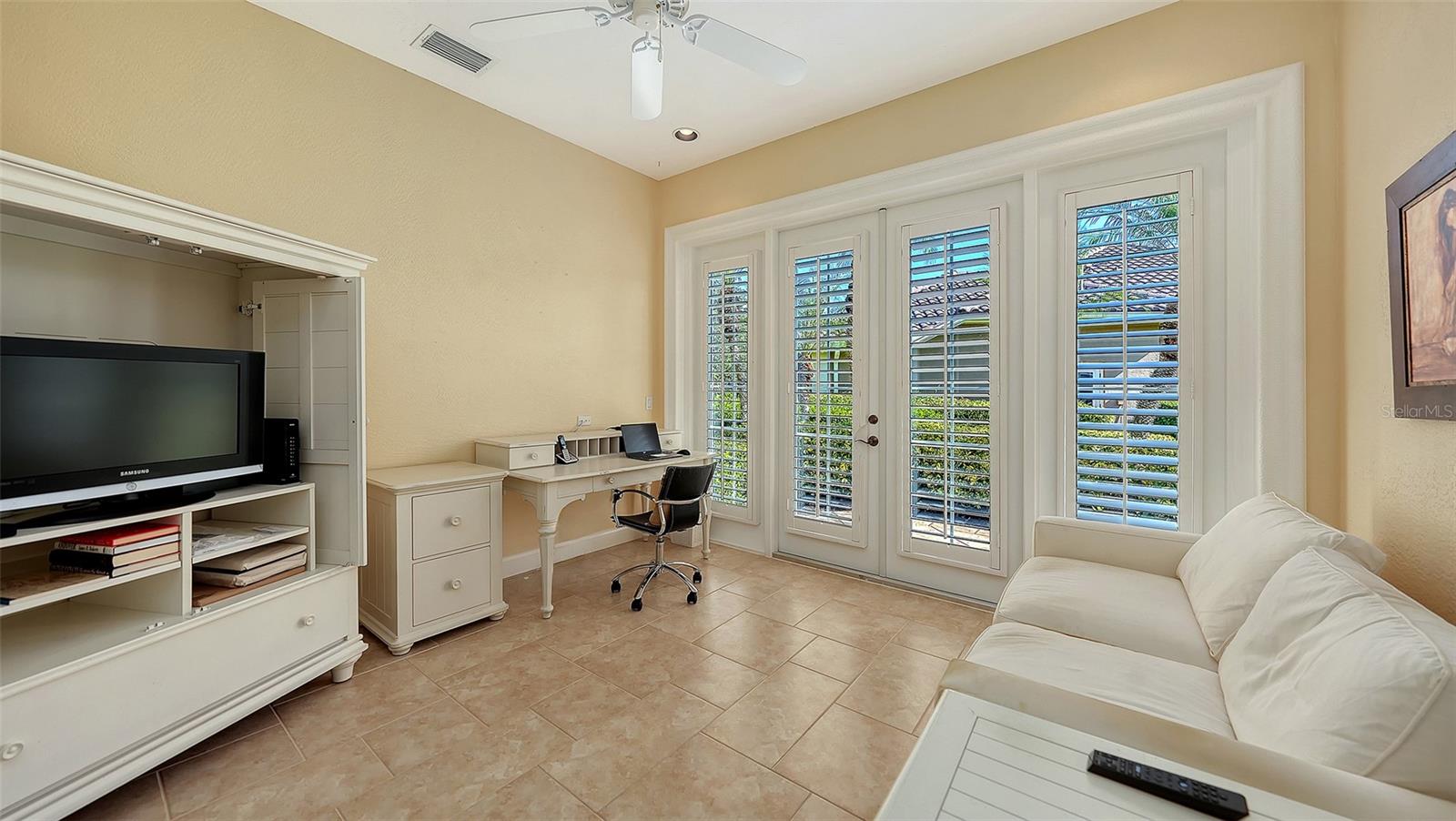 Image 37 of 66 For 8974 Wildlife Loop