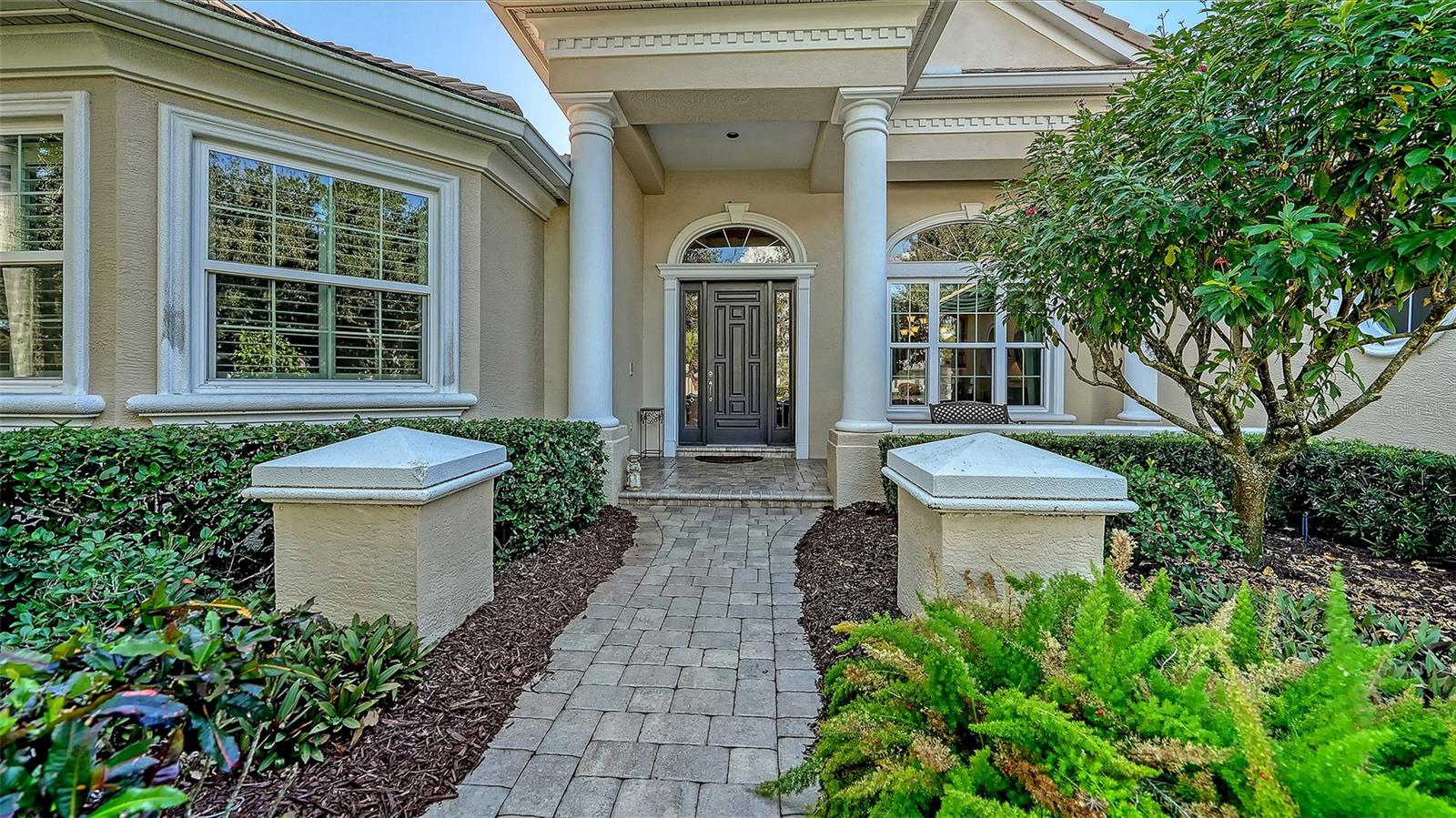 Image 4 of 66 For 8974 Wildlife Loop