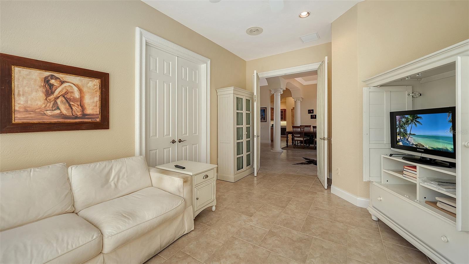 Image 40 of 66 For 8974 Wildlife Loop