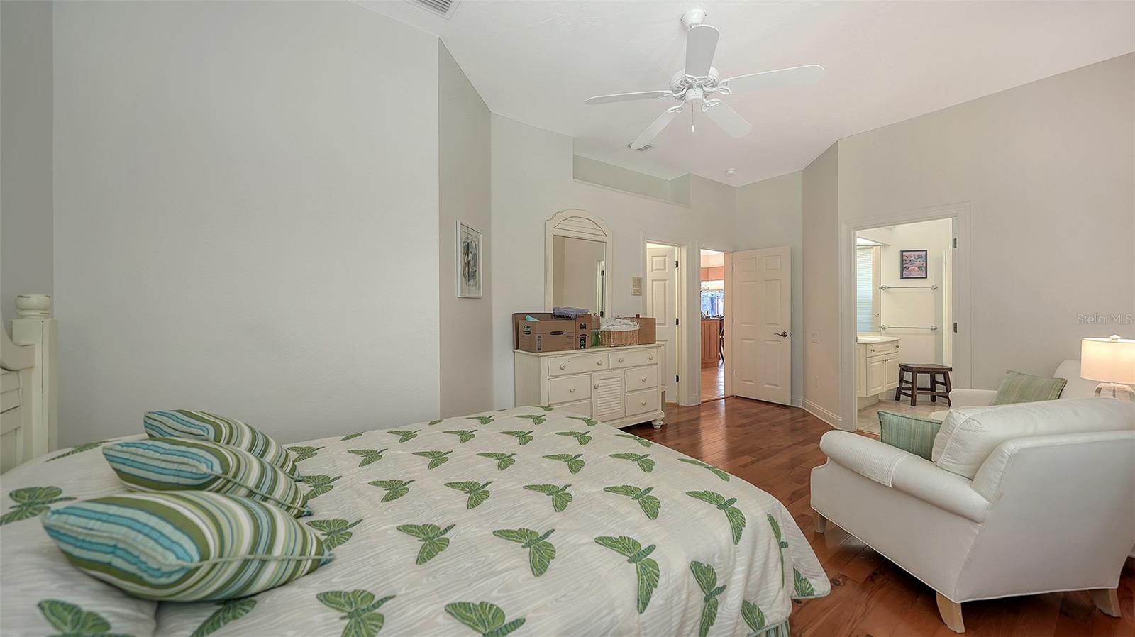 Image 44 of 66 For 8974 Wildlife Loop