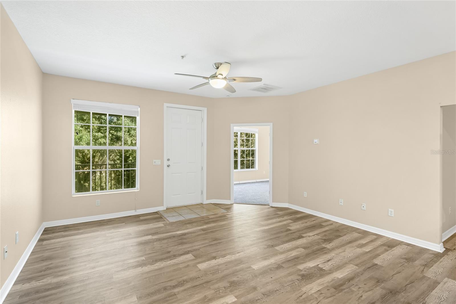 Image 13 of 32 For 2547 River Preserve Court