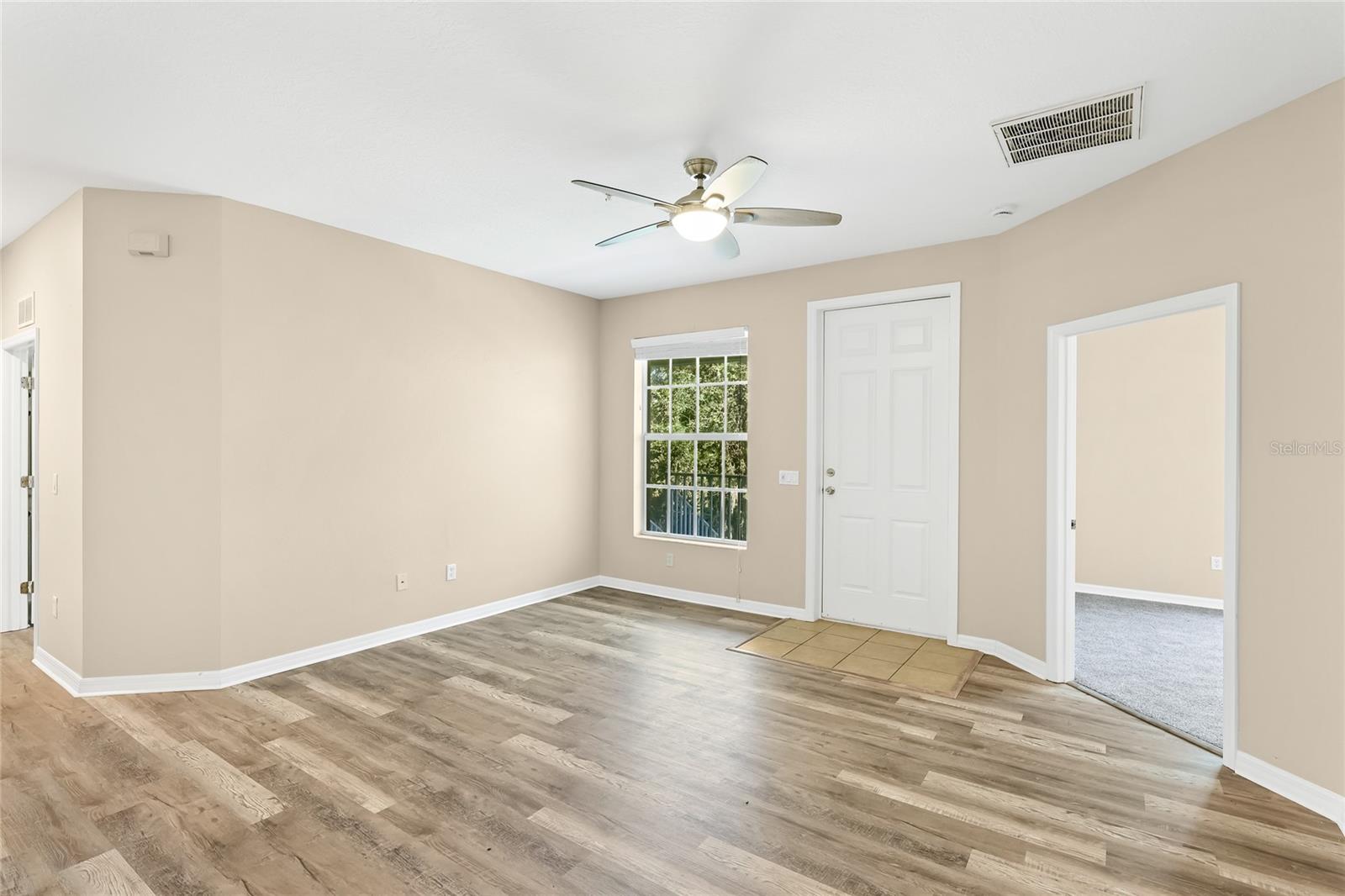 Image 14 of 32 For 2547 River Preserve Court