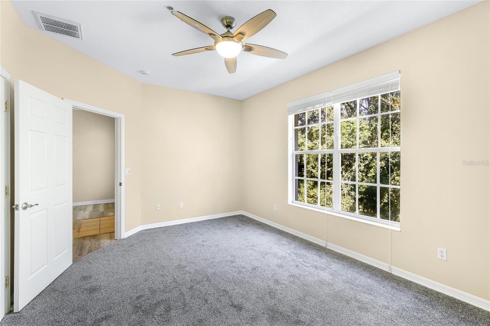 Image 20 of 32 For 2547 River Preserve Court