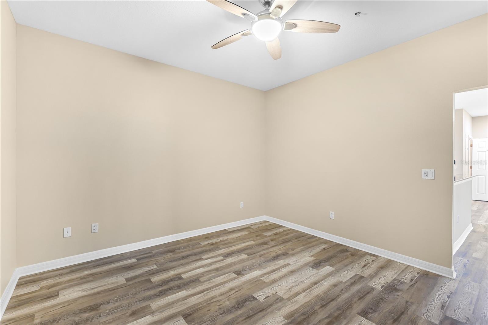 Image 25 of 32 For 2547 River Preserve Court