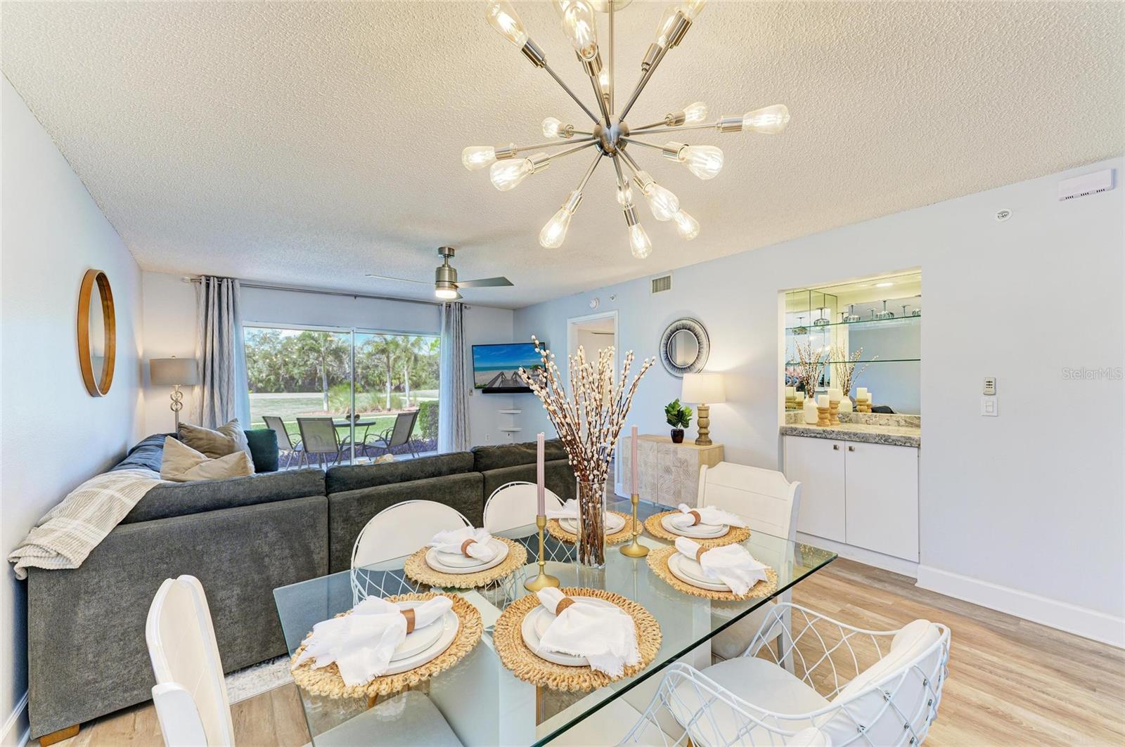 Image 12 of 50 For 9320 Clubside Circle 2104