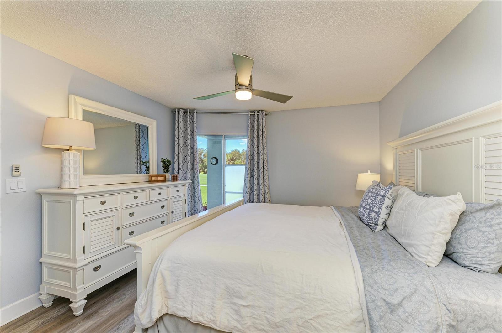 Image 17 of 50 For 9320 Clubside Circle 2104