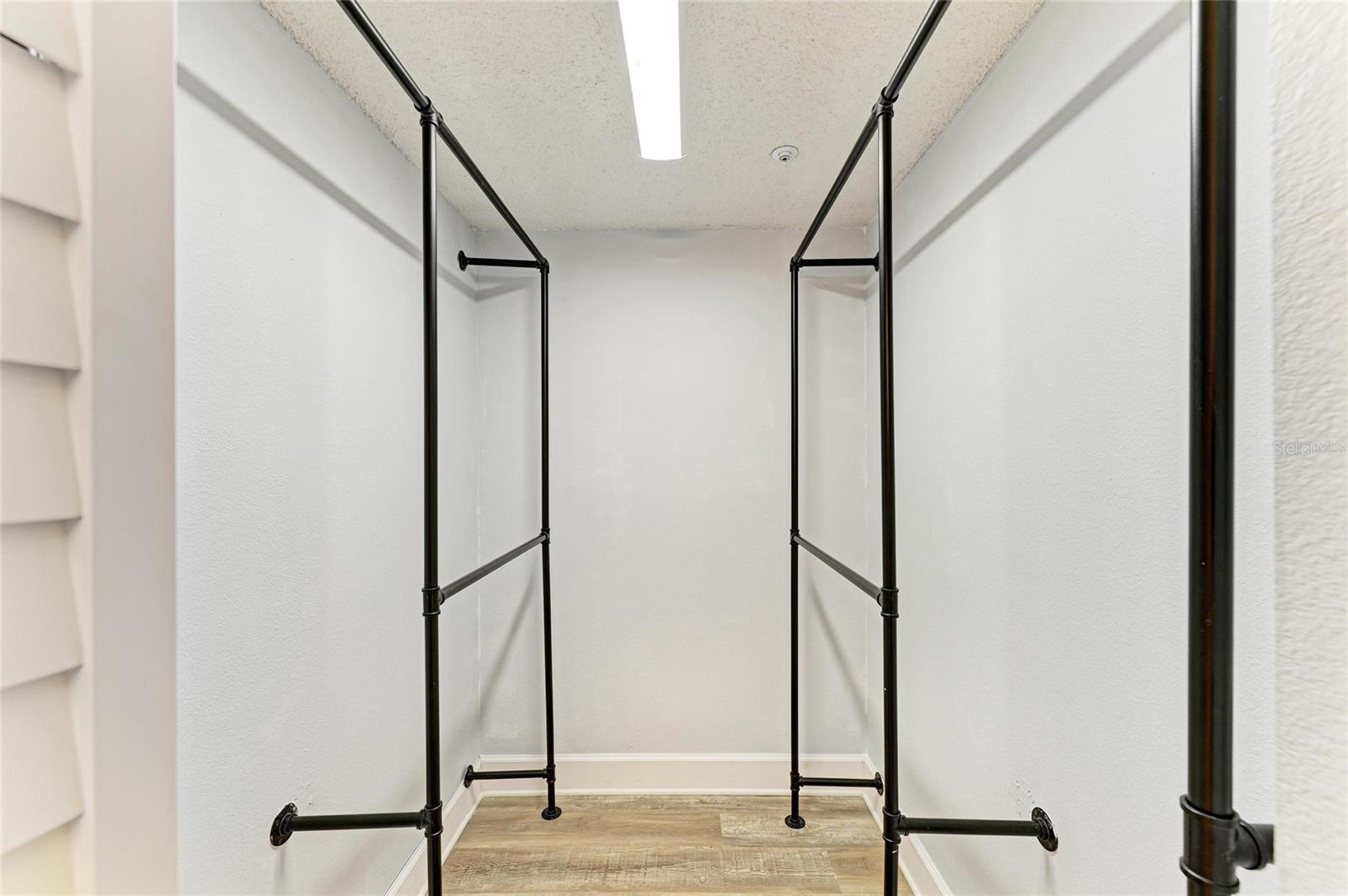 Image 22 of 50 For 9320 Clubside Circle 2104