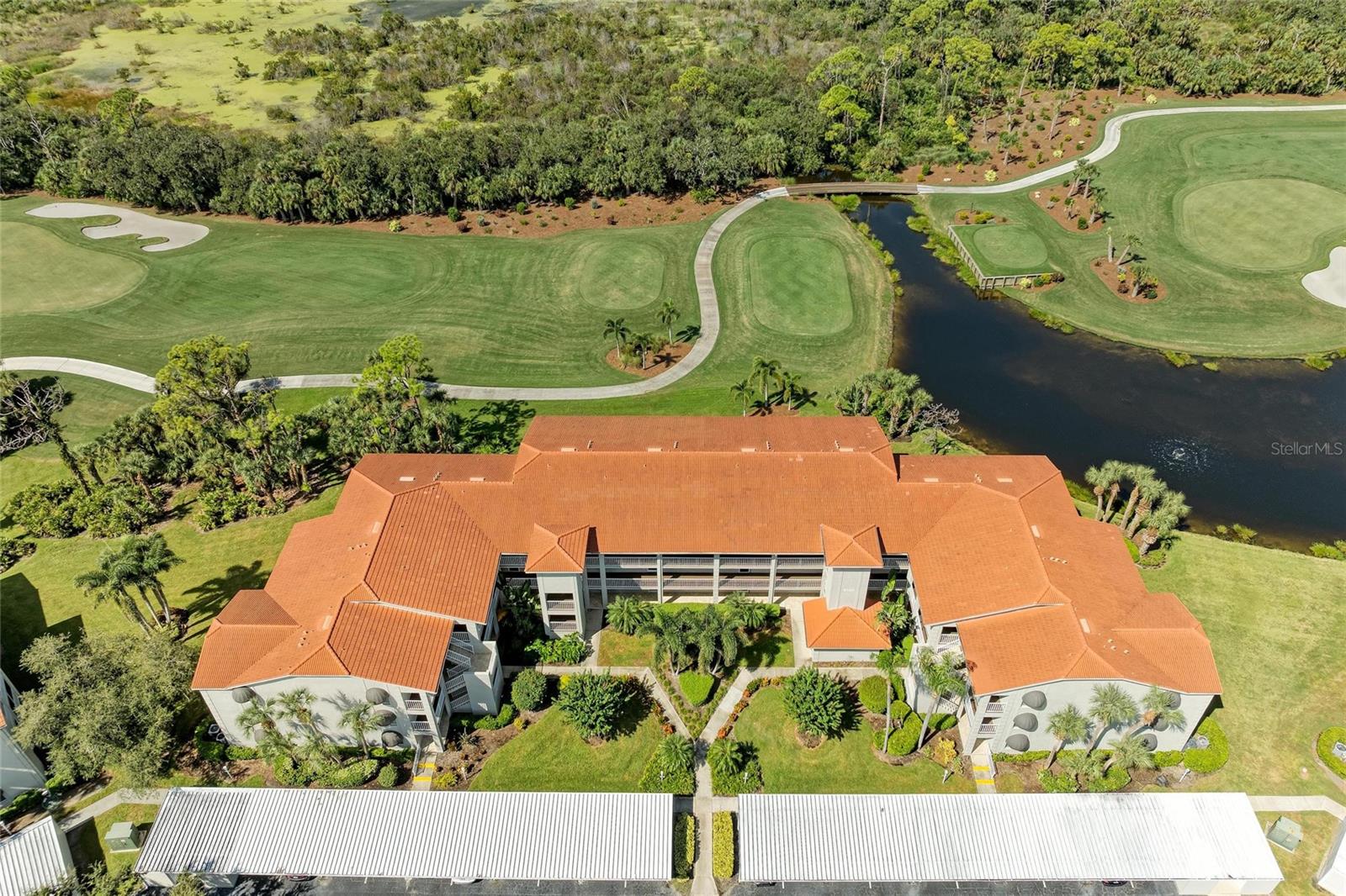 Image 32 of 50 For 9320 Clubside Circle 2104