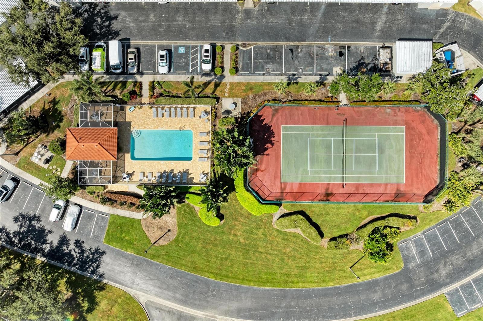 Image 33 of 50 For 9320 Clubside Circle 2104