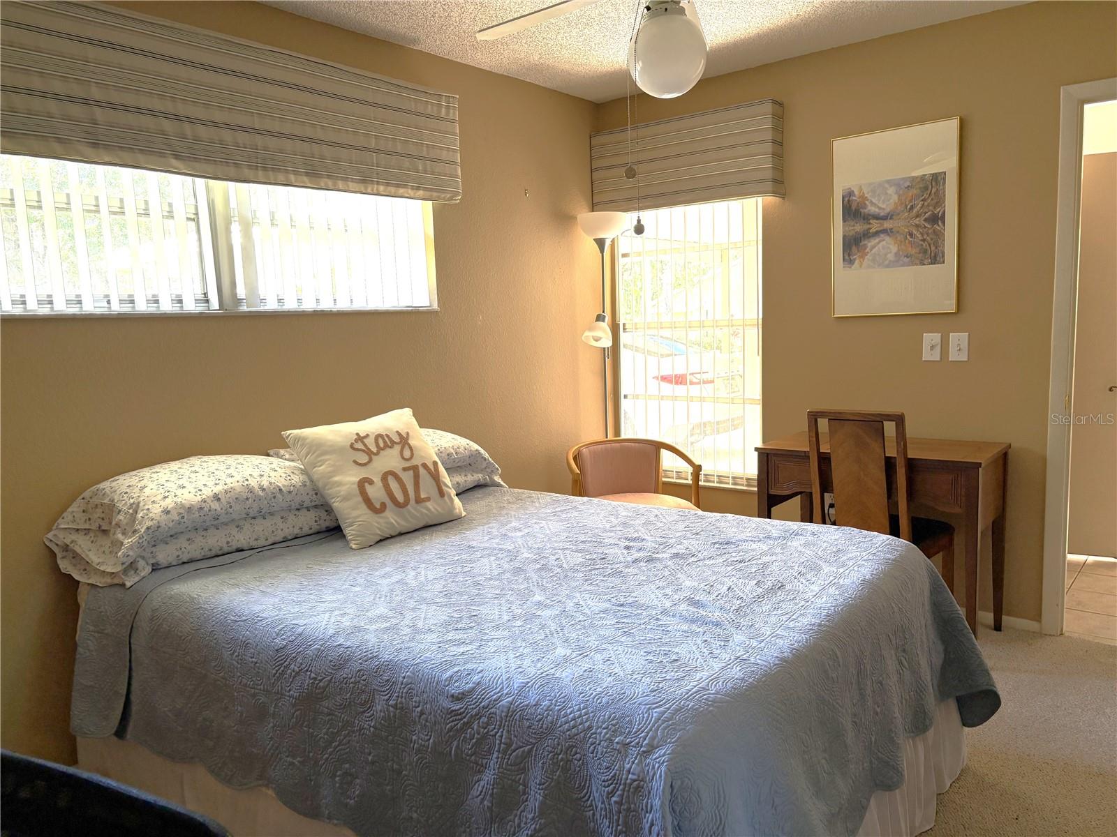 Image 14 of 22 For 4701 Village Gardens Drive 61