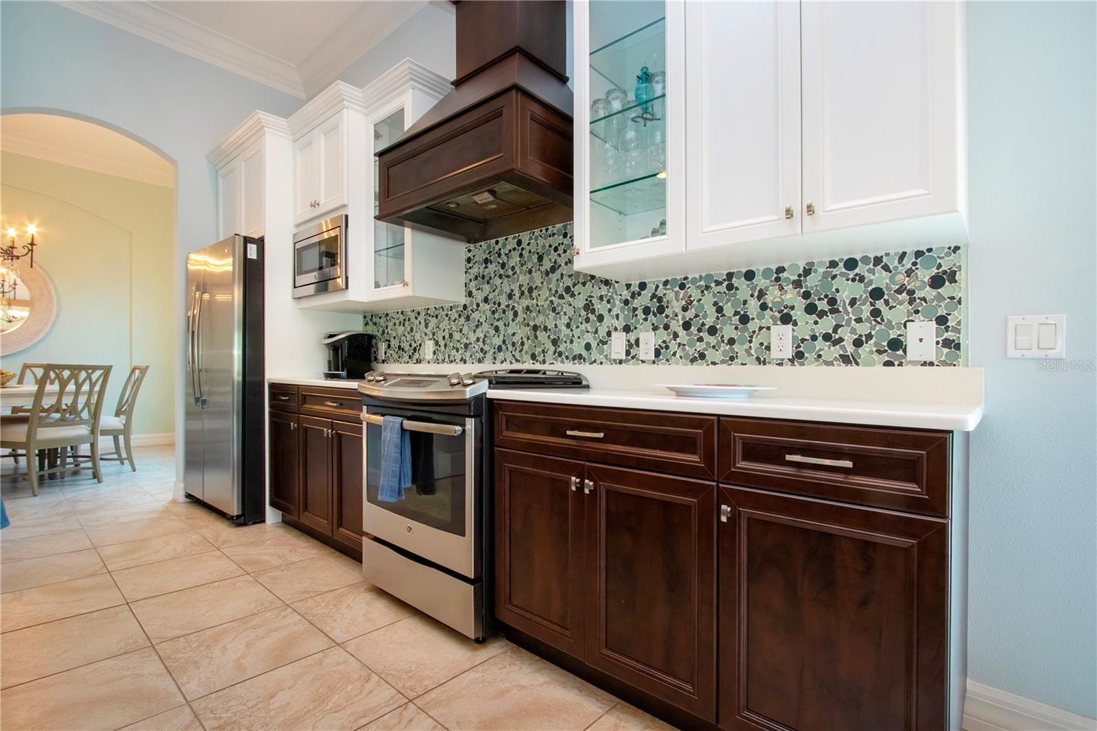 Image 14 of 84 For 4940 Tobermory Way