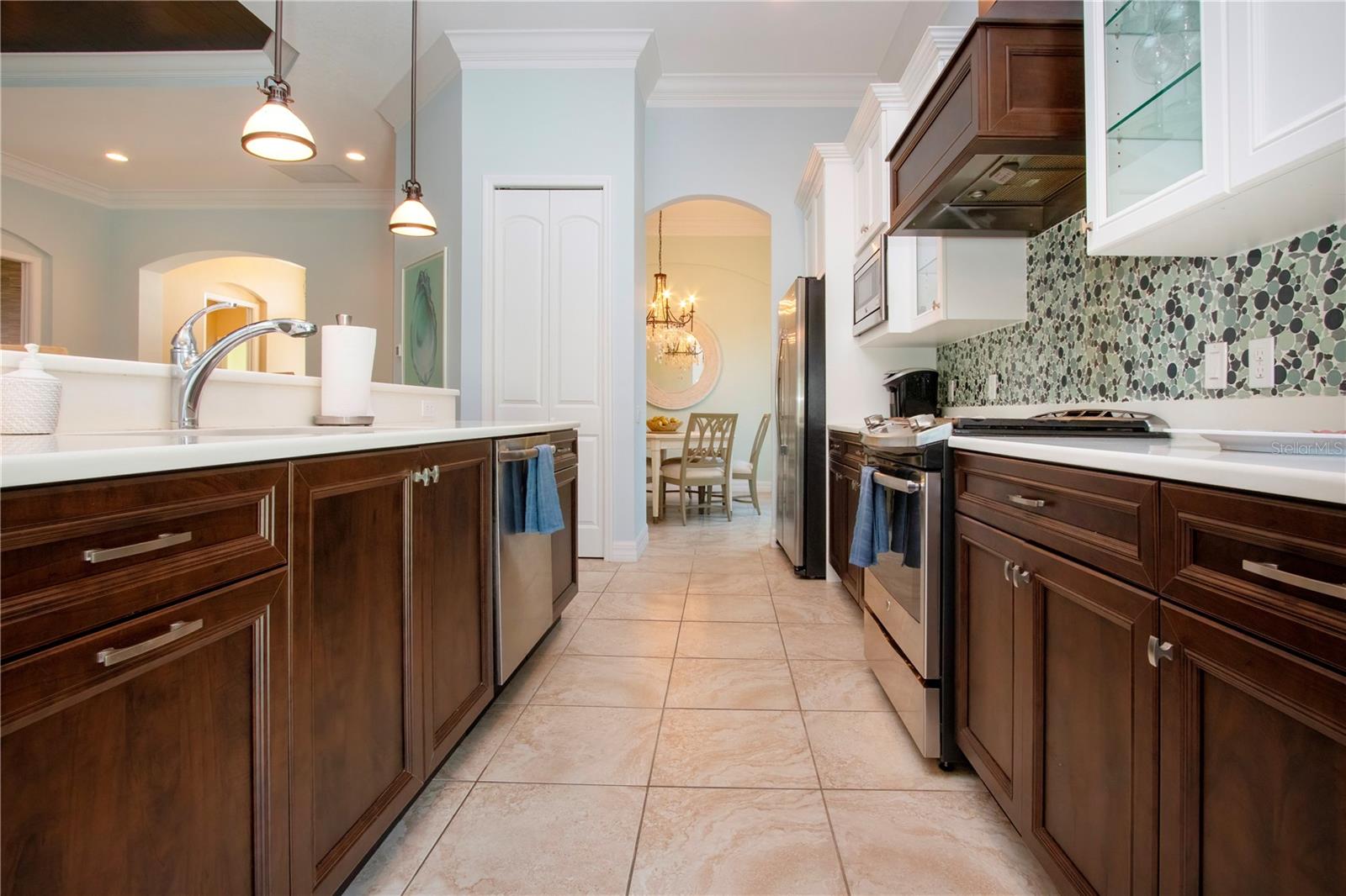 Image 15 of 84 For 4940 Tobermory Way