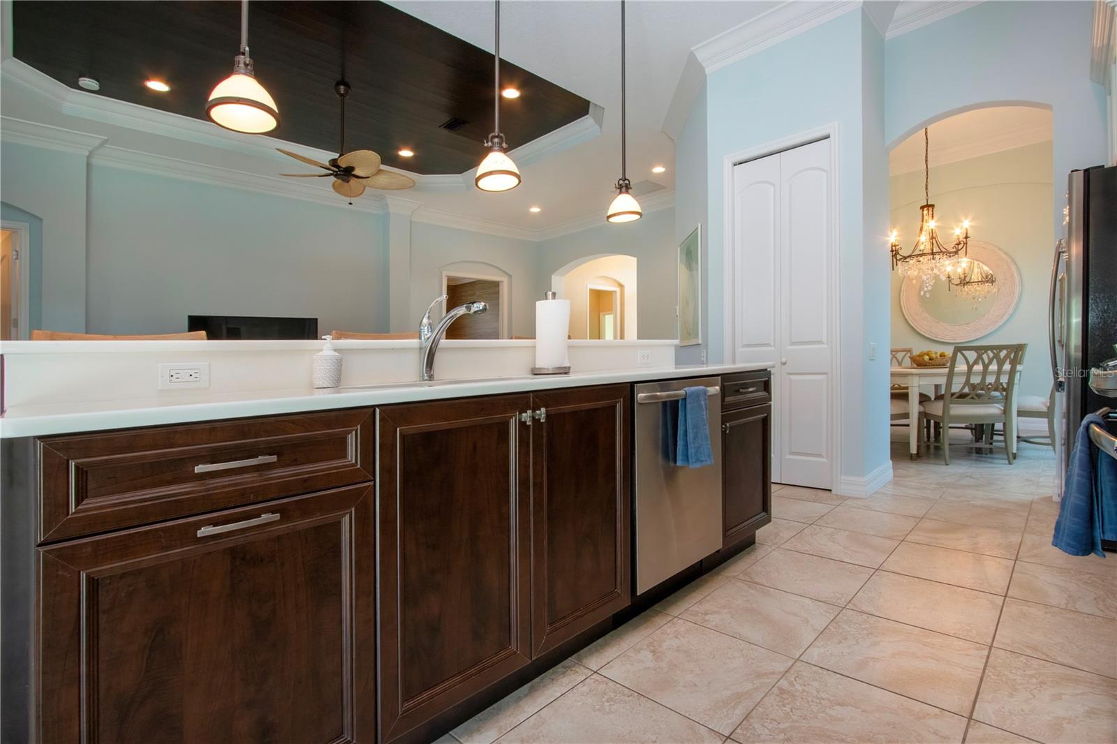 Image 16 of 84 For 4940 Tobermory Way