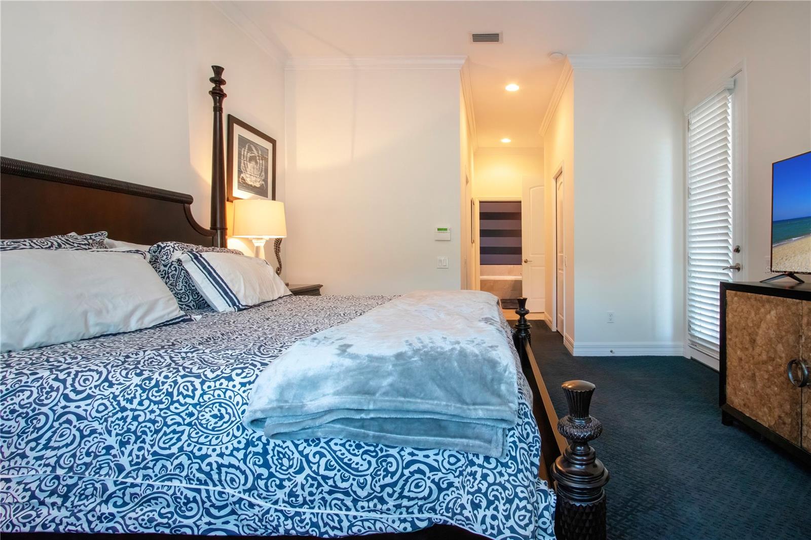 Image 29 of 84 For 4940 Tobermory Way