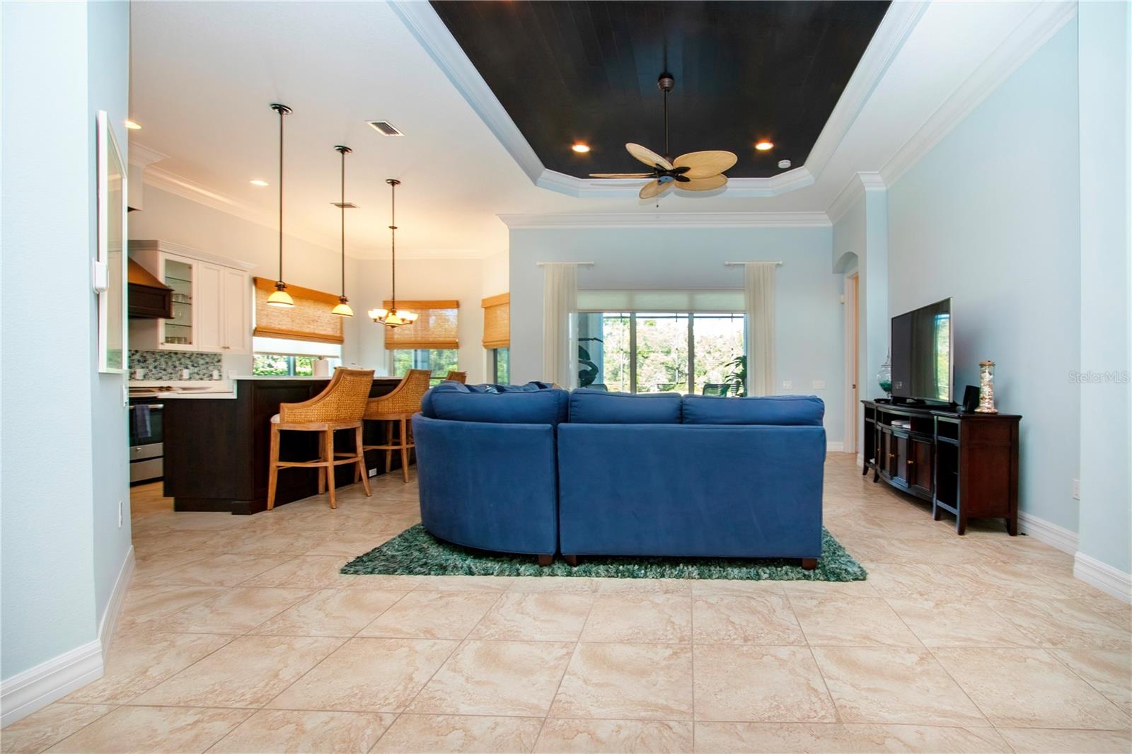 Image 3 of 84 For 4940 Tobermory Way