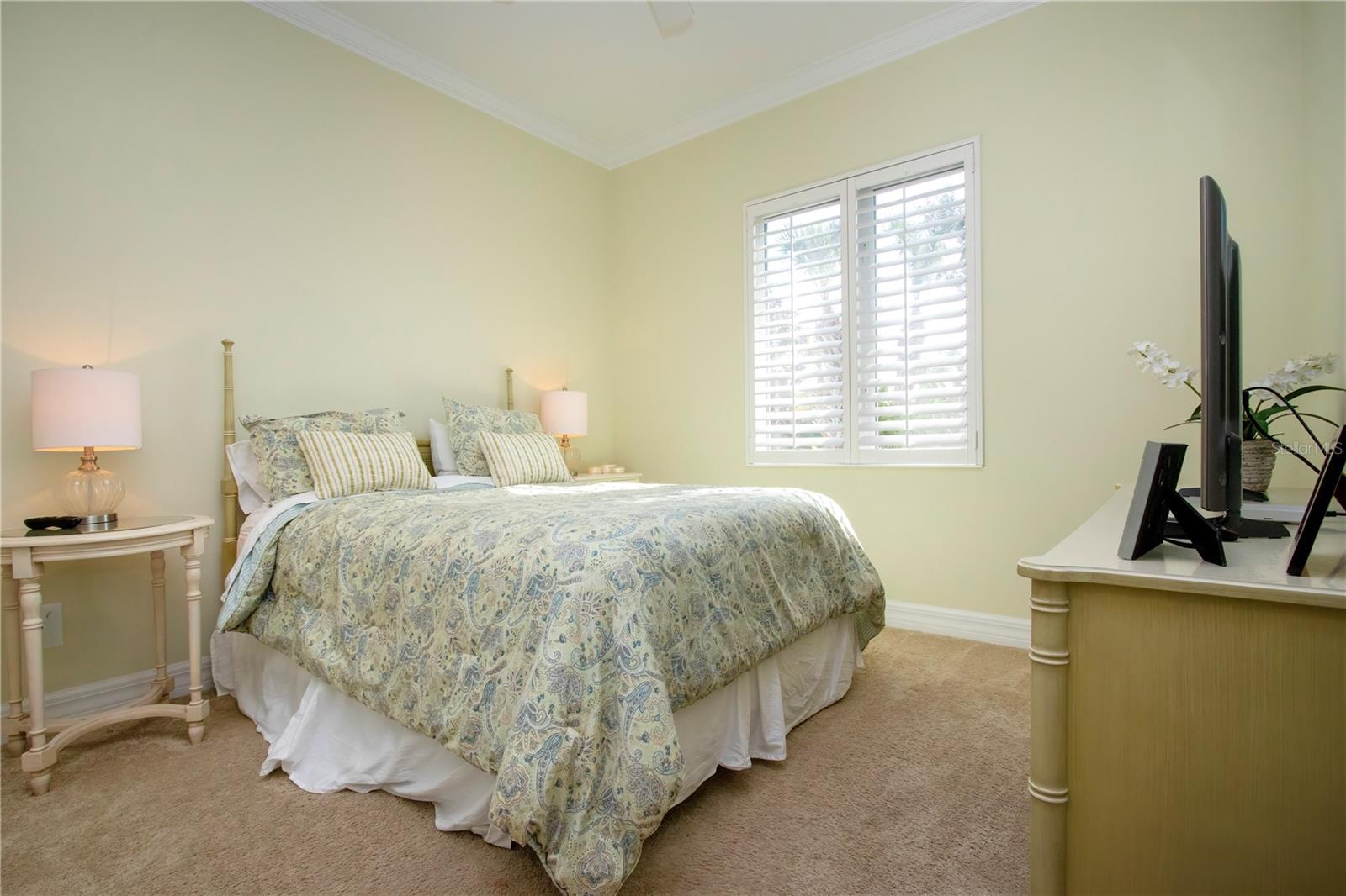 Image 37 of 84 For 4940 Tobermory Way