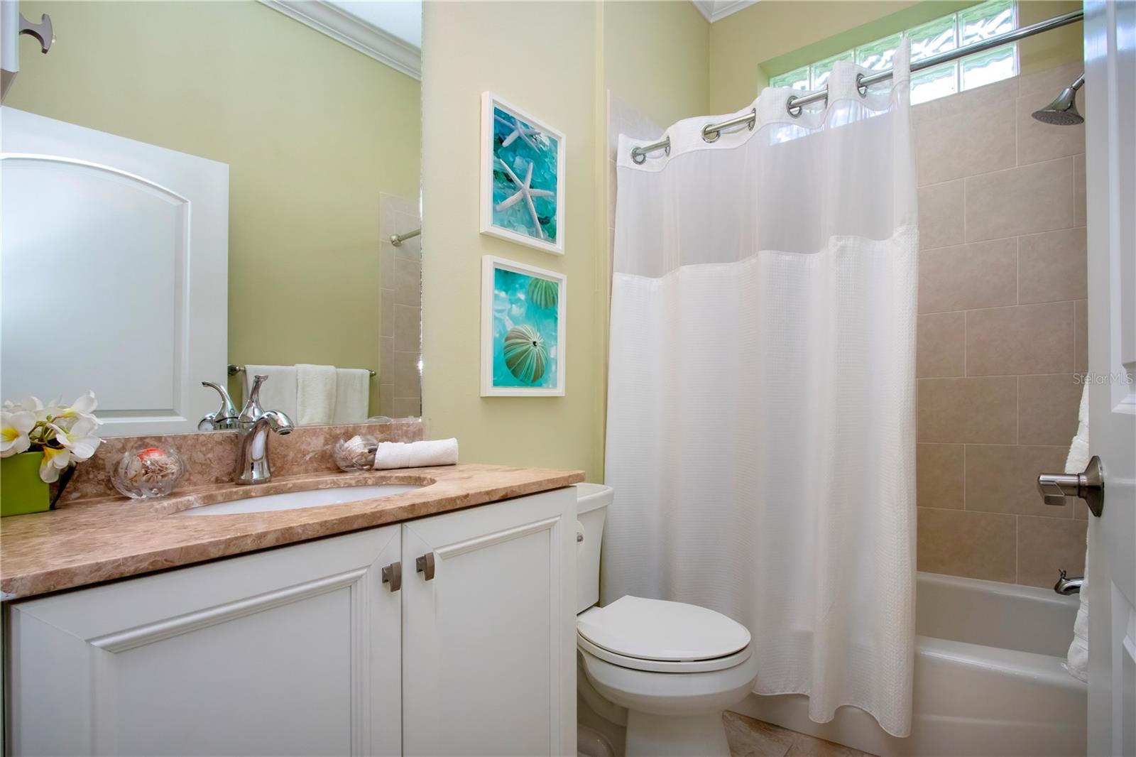 Image 39 of 84 For 4940 Tobermory Way