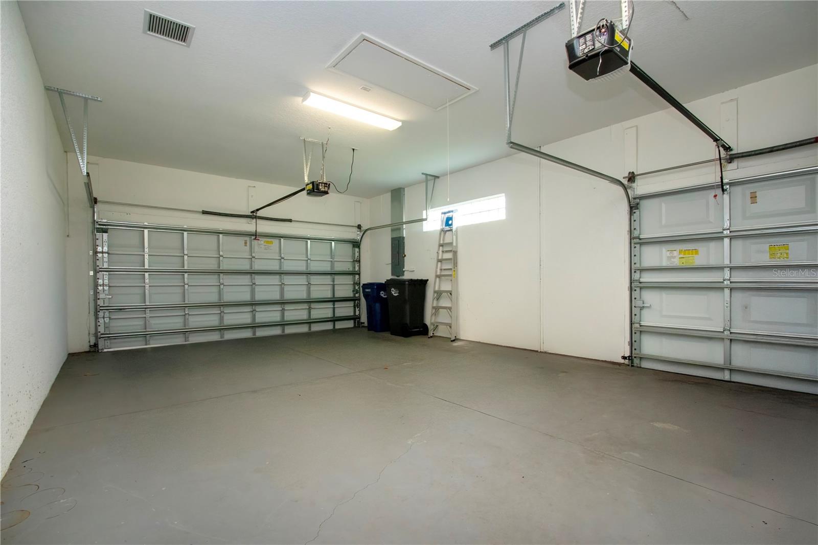 Image 43 of 84 For 4940 Tobermory Way