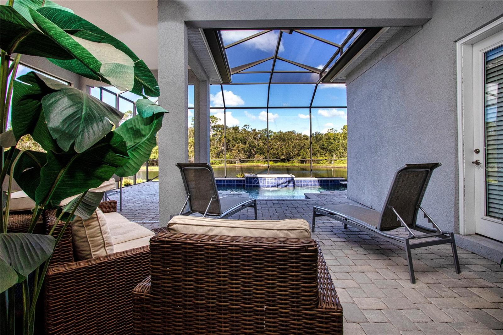 Image 44 of 84 For 4940 Tobermory Way