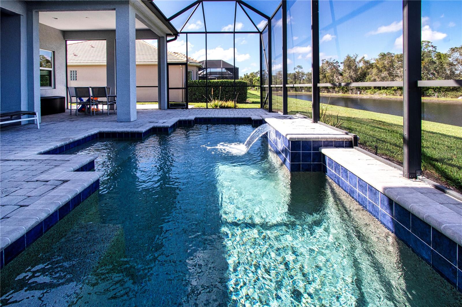 Image 49 of 84 For 4940 Tobermory Way