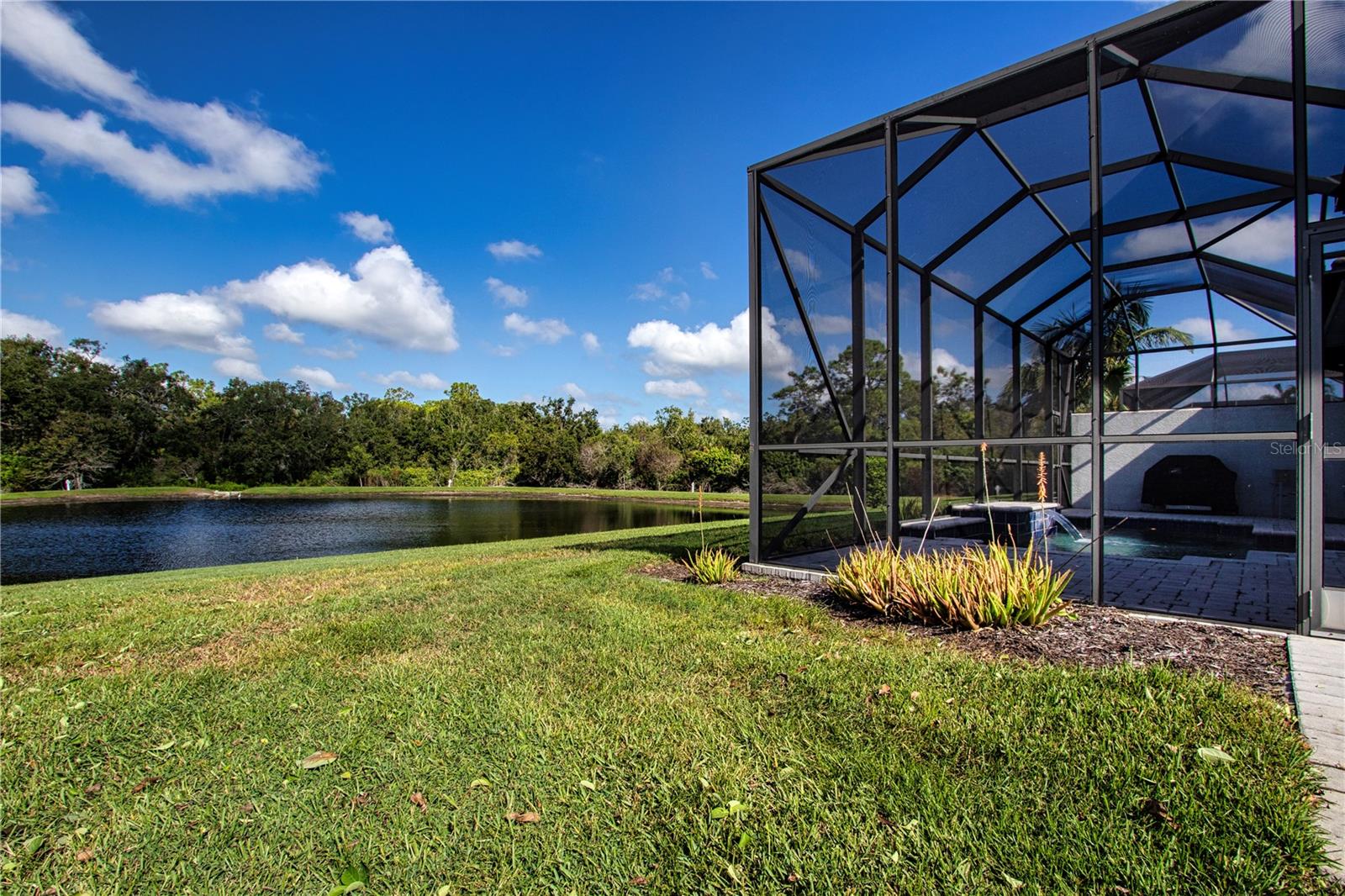 Image 54 of 84 For 4940 Tobermory Way