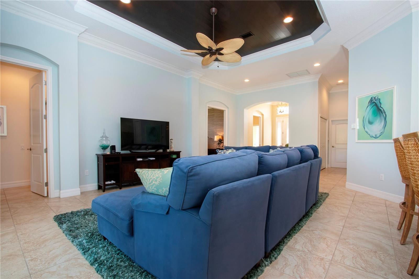 Image 9 of 84 For 4940 Tobermory Way