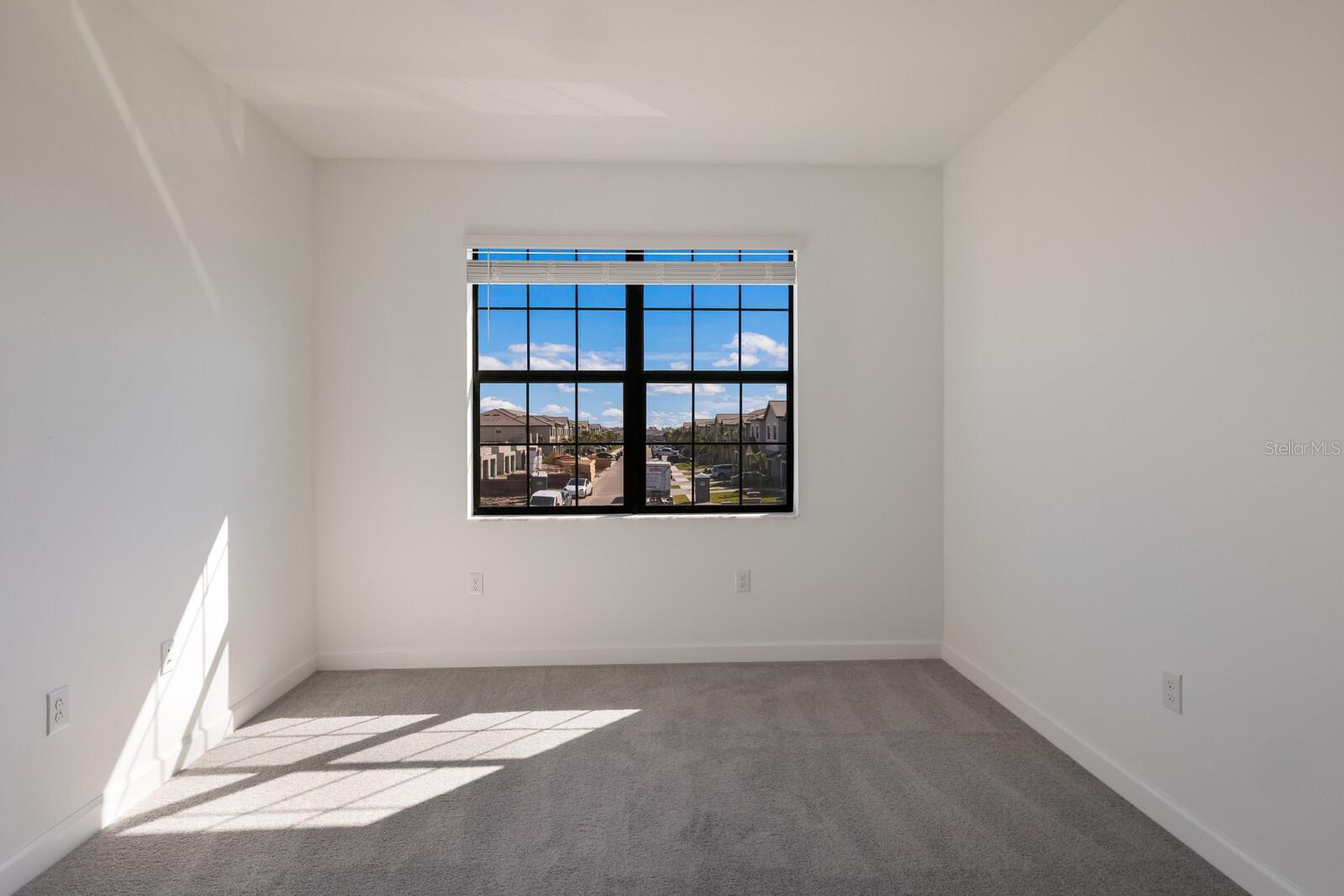 Image 18 of 57 For 15043 Sunny Day Drive