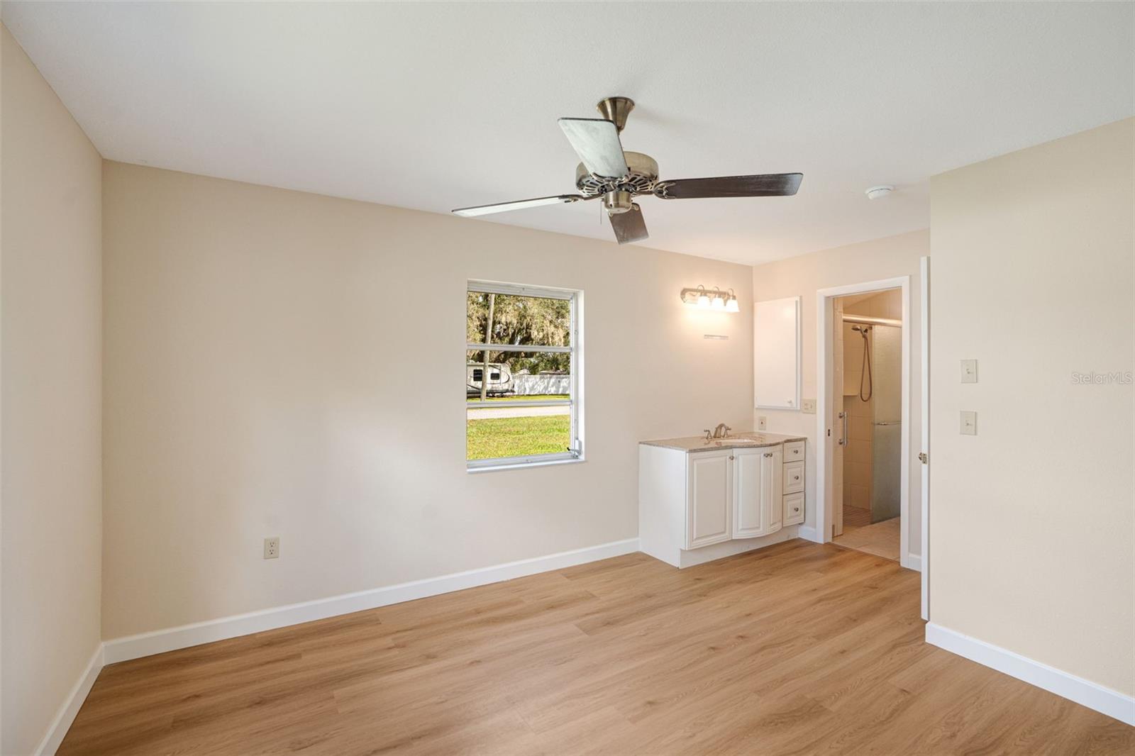 Image 23 of 38 For 3428 Hacienda Street