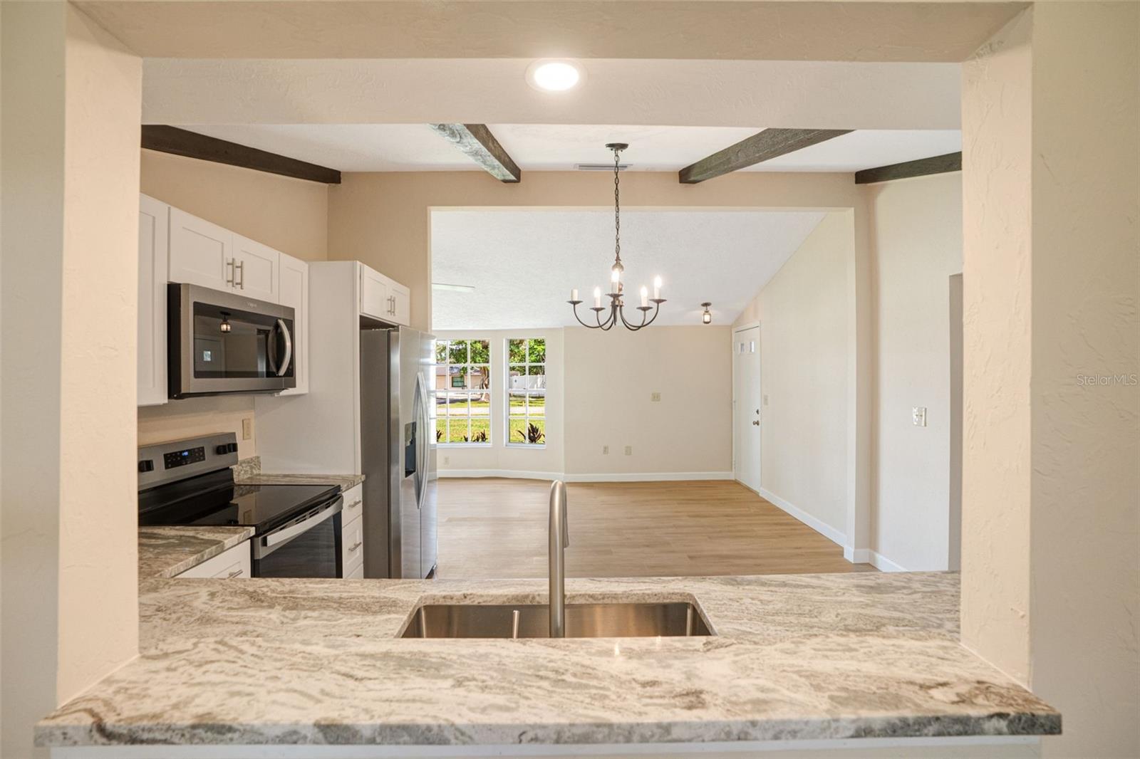 Image 6 of 38 For 3428 Hacienda Street