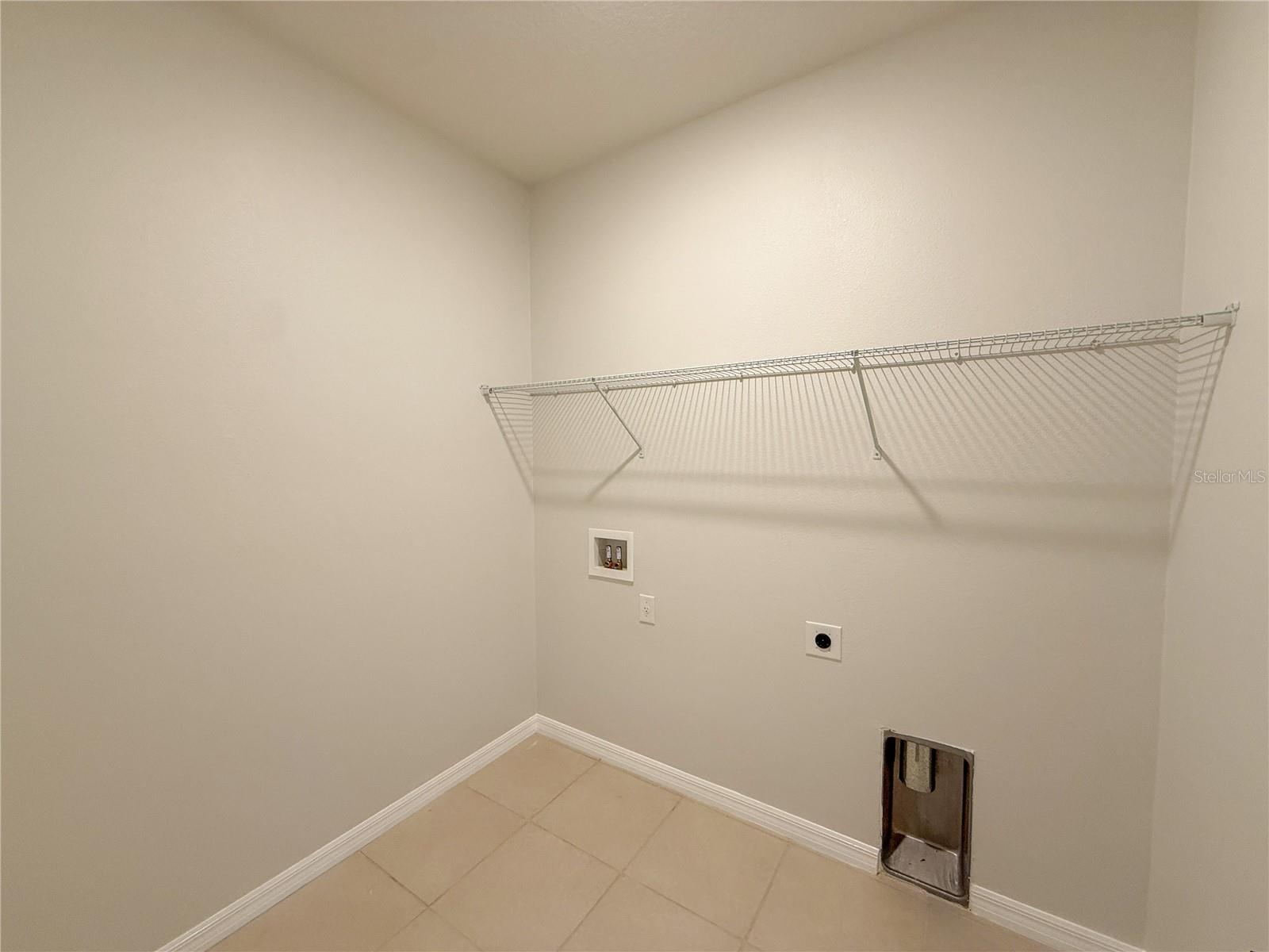 Image 14 of 19 For 13911 Mount Laurel Trail