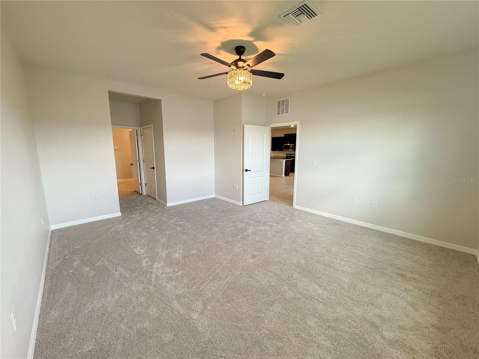 Image 6 of 19 For 13911 Mount Laurel Trail