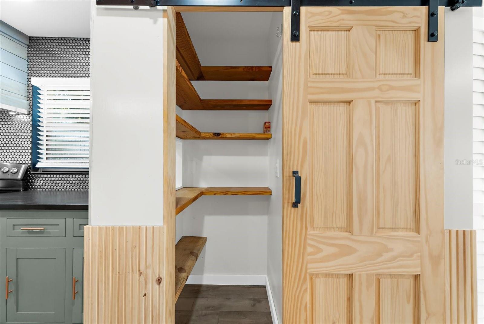 Image 13 of 58 For 904 66th Avenue W