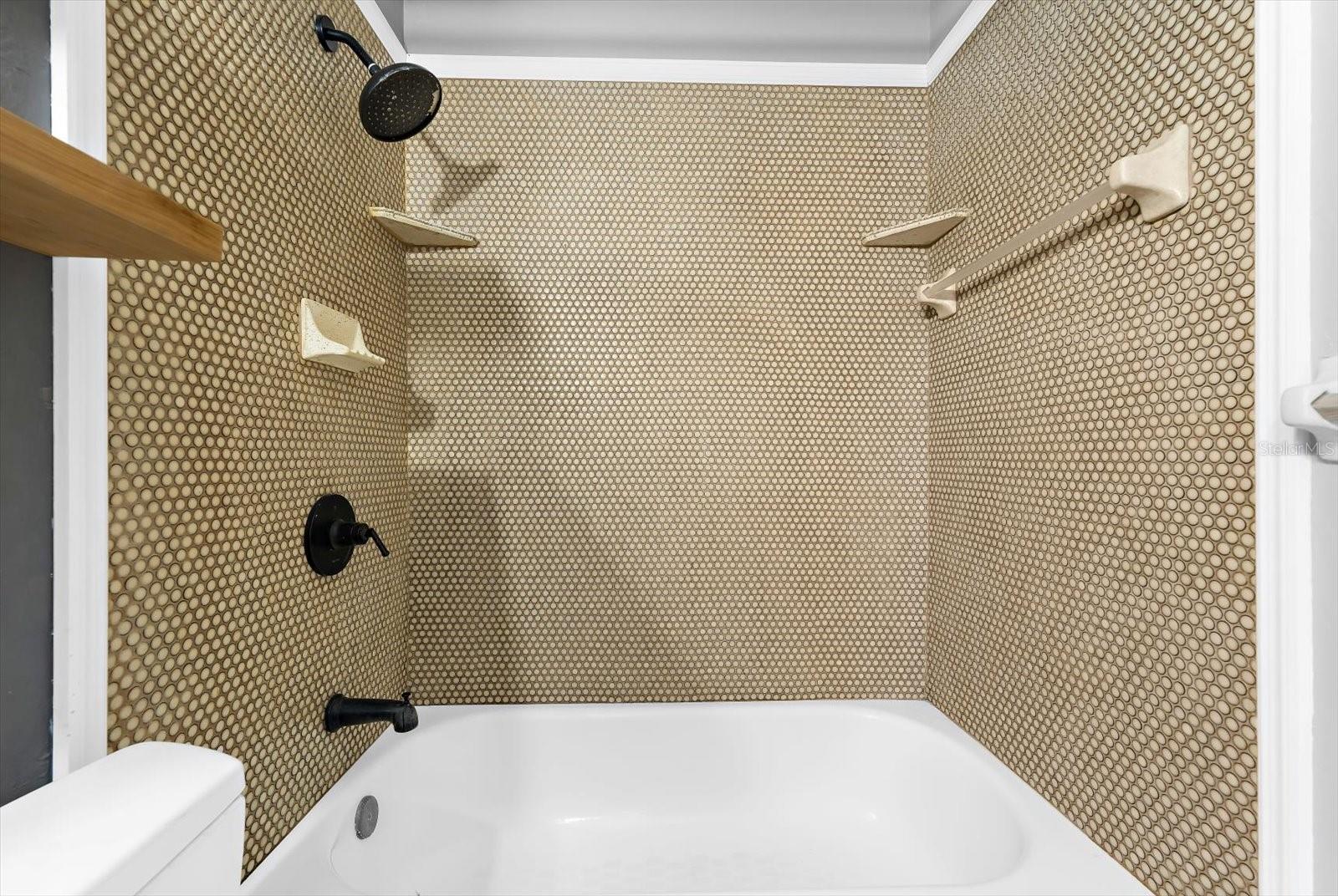 Image 20 of 58 For 904 66th Avenue W