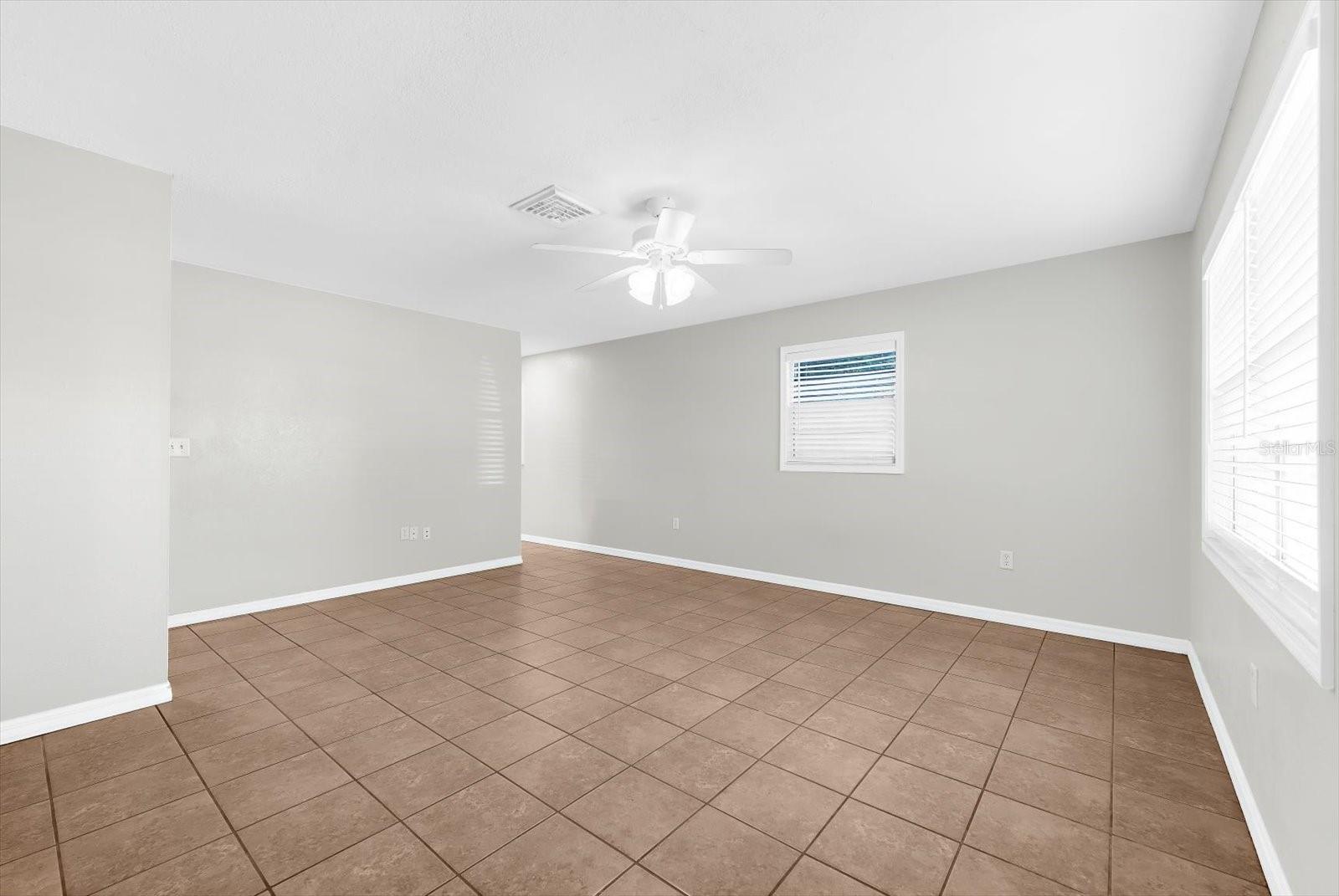 Image 29 of 58 For 904 66th Avenue W