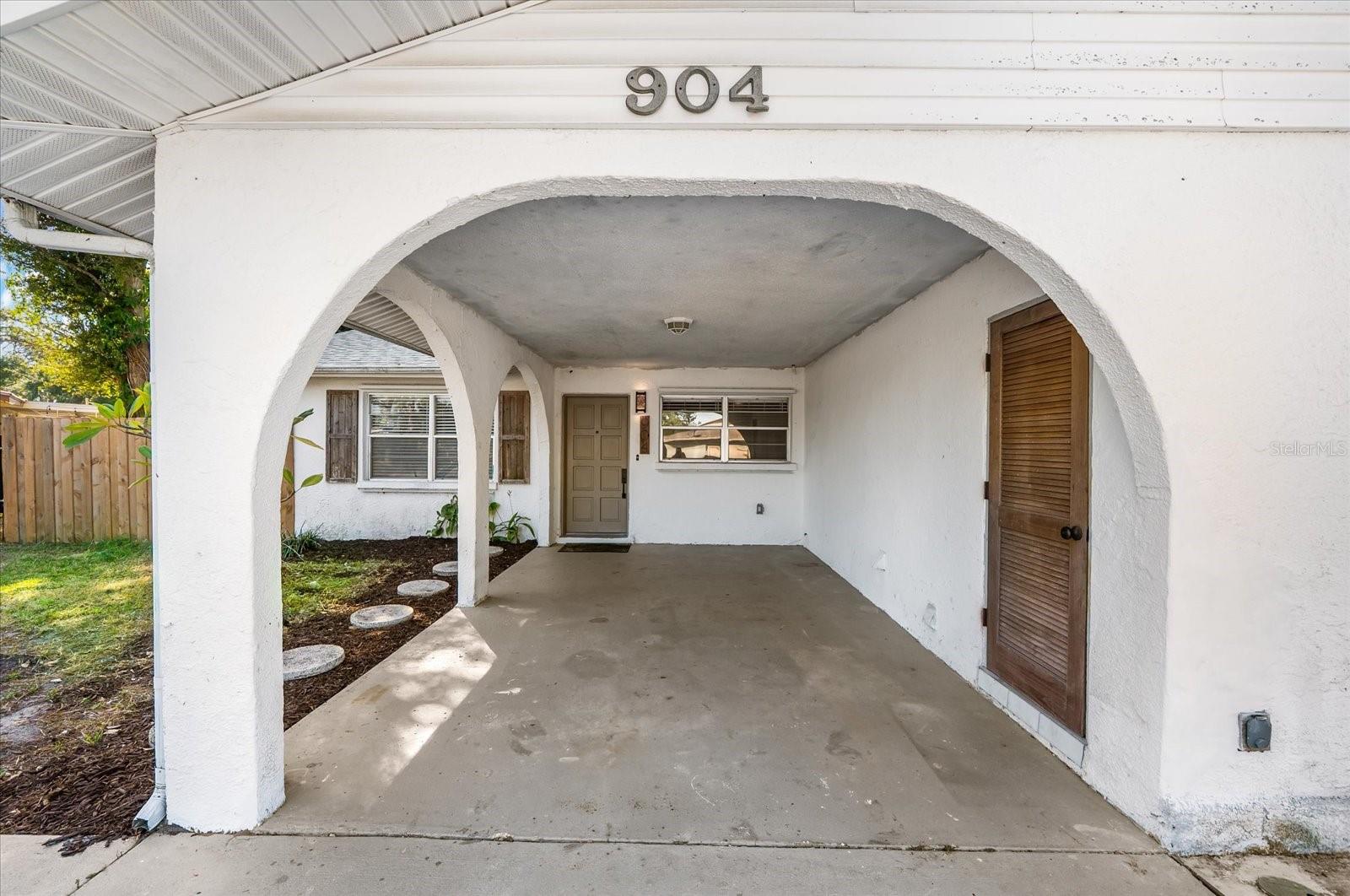 Image 3 of 58 For 904 66th Avenue W