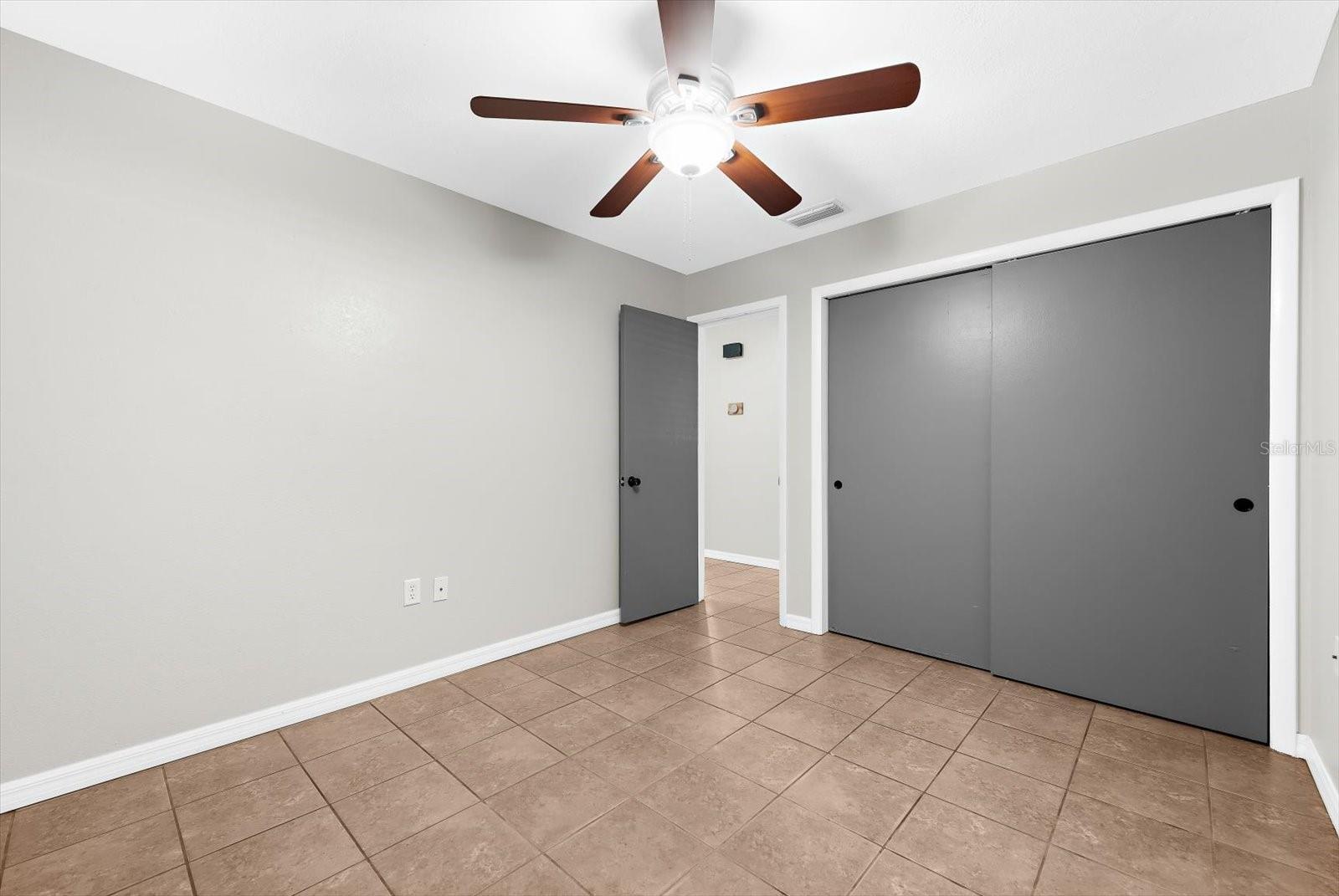 Image 40 of 58 For 904 66th Avenue W