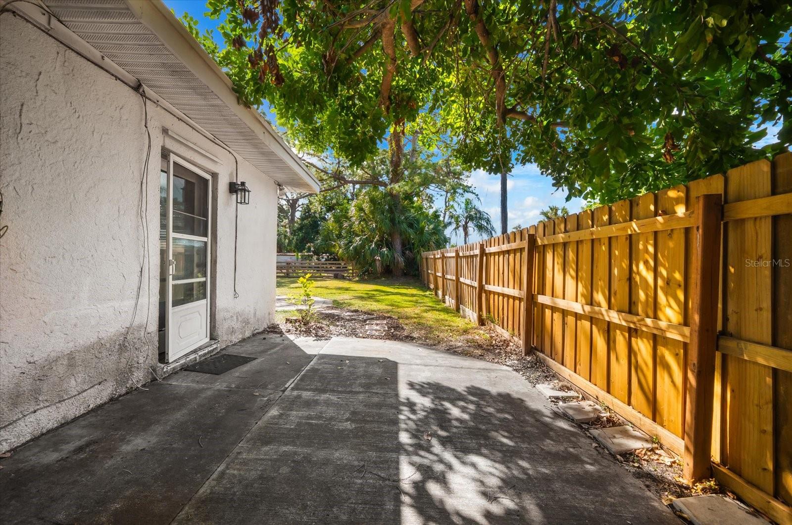 Image 44 of 58 For 904 66th Avenue W