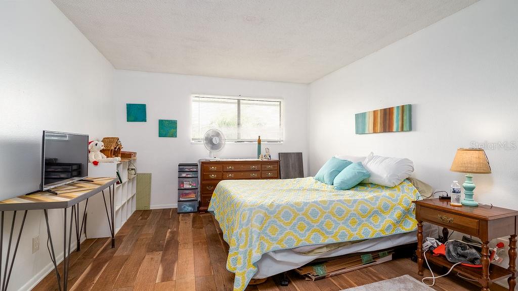 Image 16 of 29 For 6033 34th Street W 94