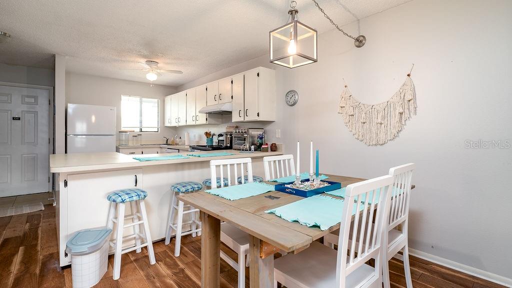 Image 22 of 29 For 6033 34th Street W 94