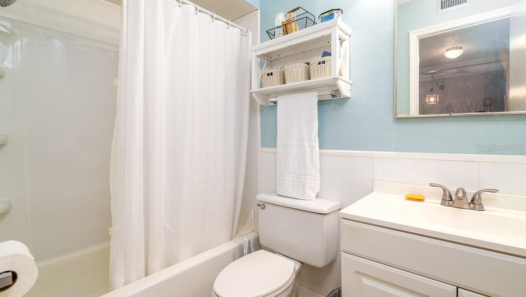 Image 9 of 29 For 6033 34th Street W 94