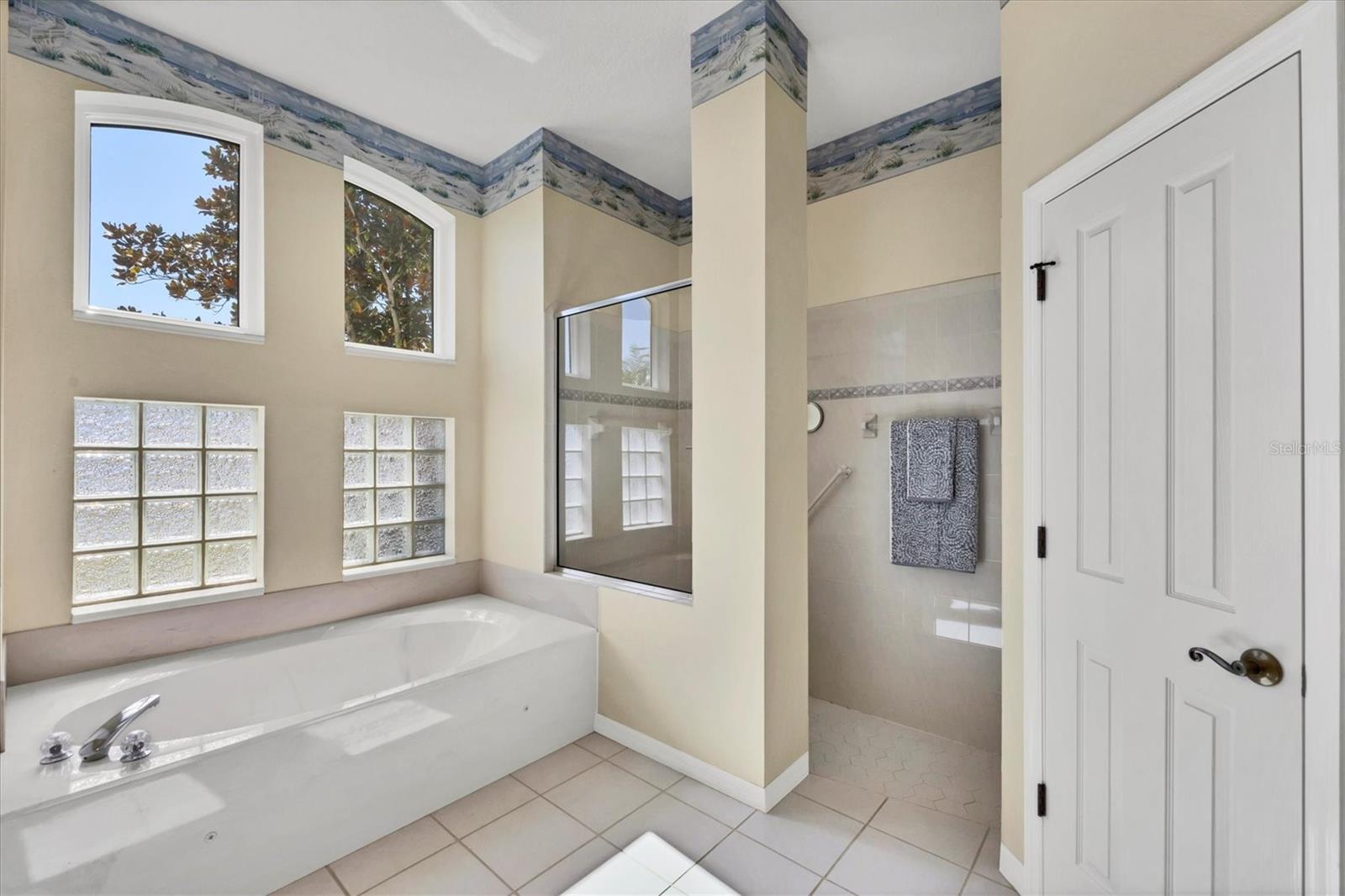 Image 26 of 62 For 498 Buttonbush Lane