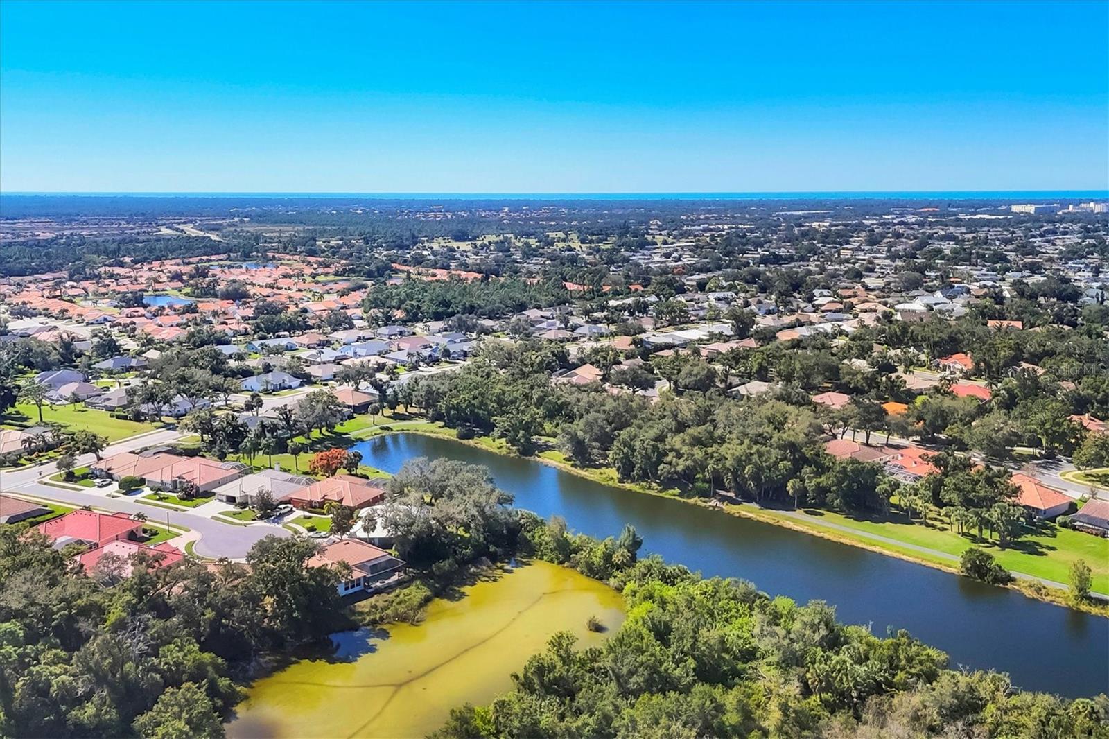 Image 42 of 62 For 498 Buttonbush Lane