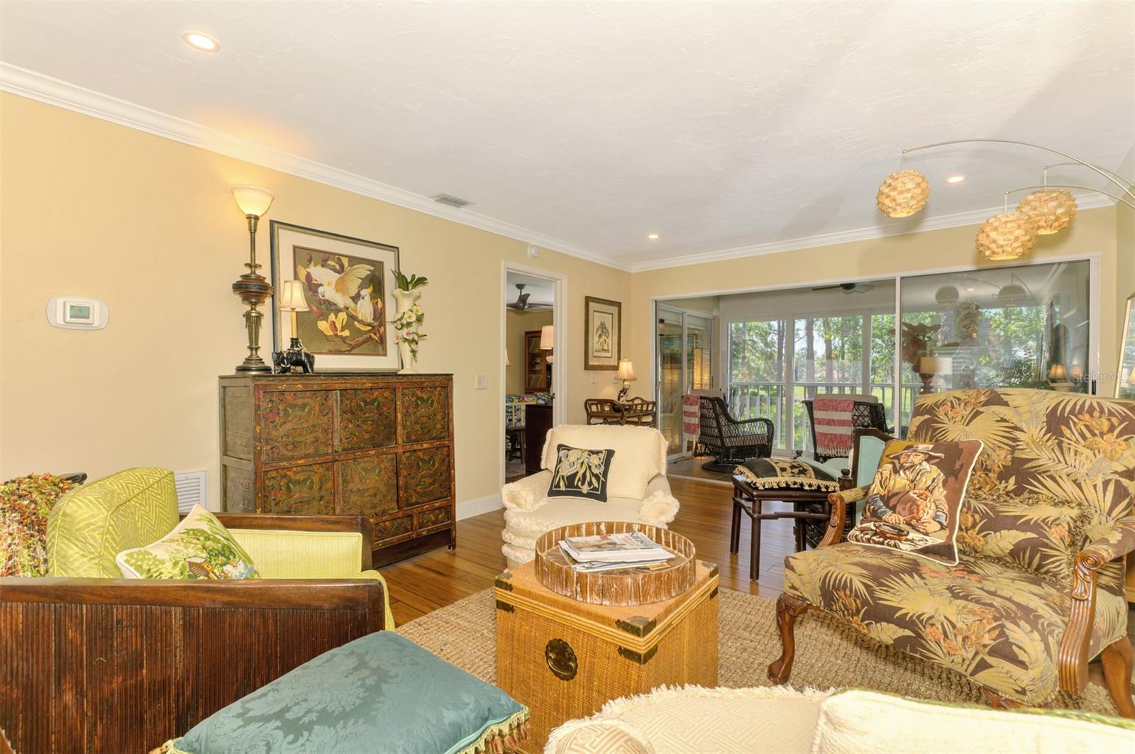 Image 13 of 53 For 4489 Longmeadow  74