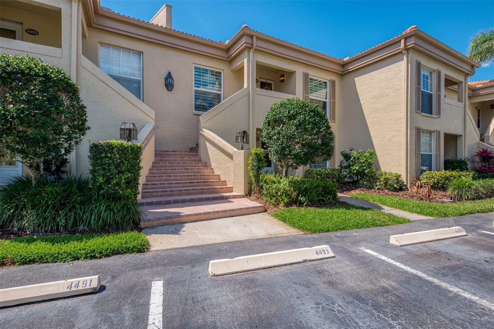 Image 3 of 53 For 4489 Longmeadow  74