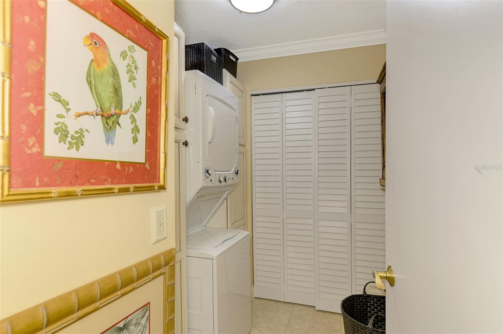 Image 40 of 53 For 4489 Longmeadow  74