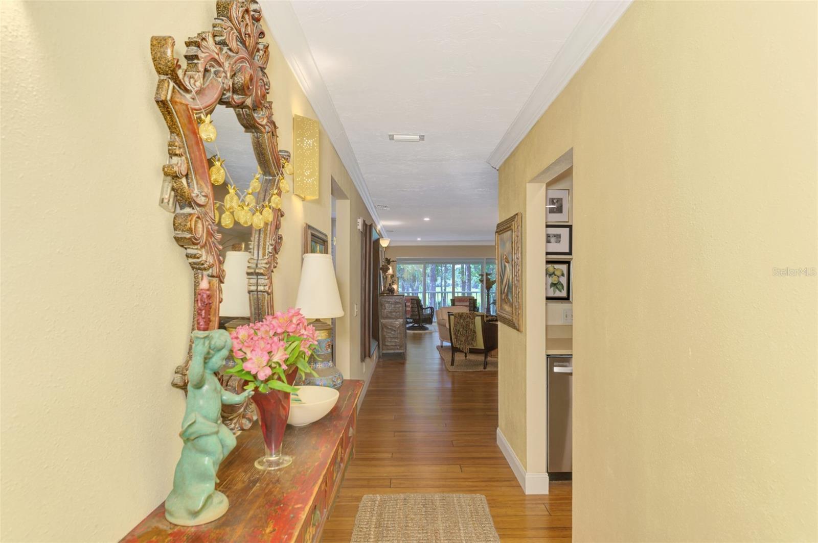 Image 5 of 53 For 4489 Longmeadow  74