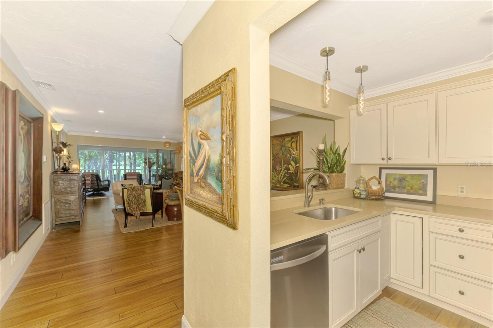 Image 7 of 53 For 4489 Longmeadow  74