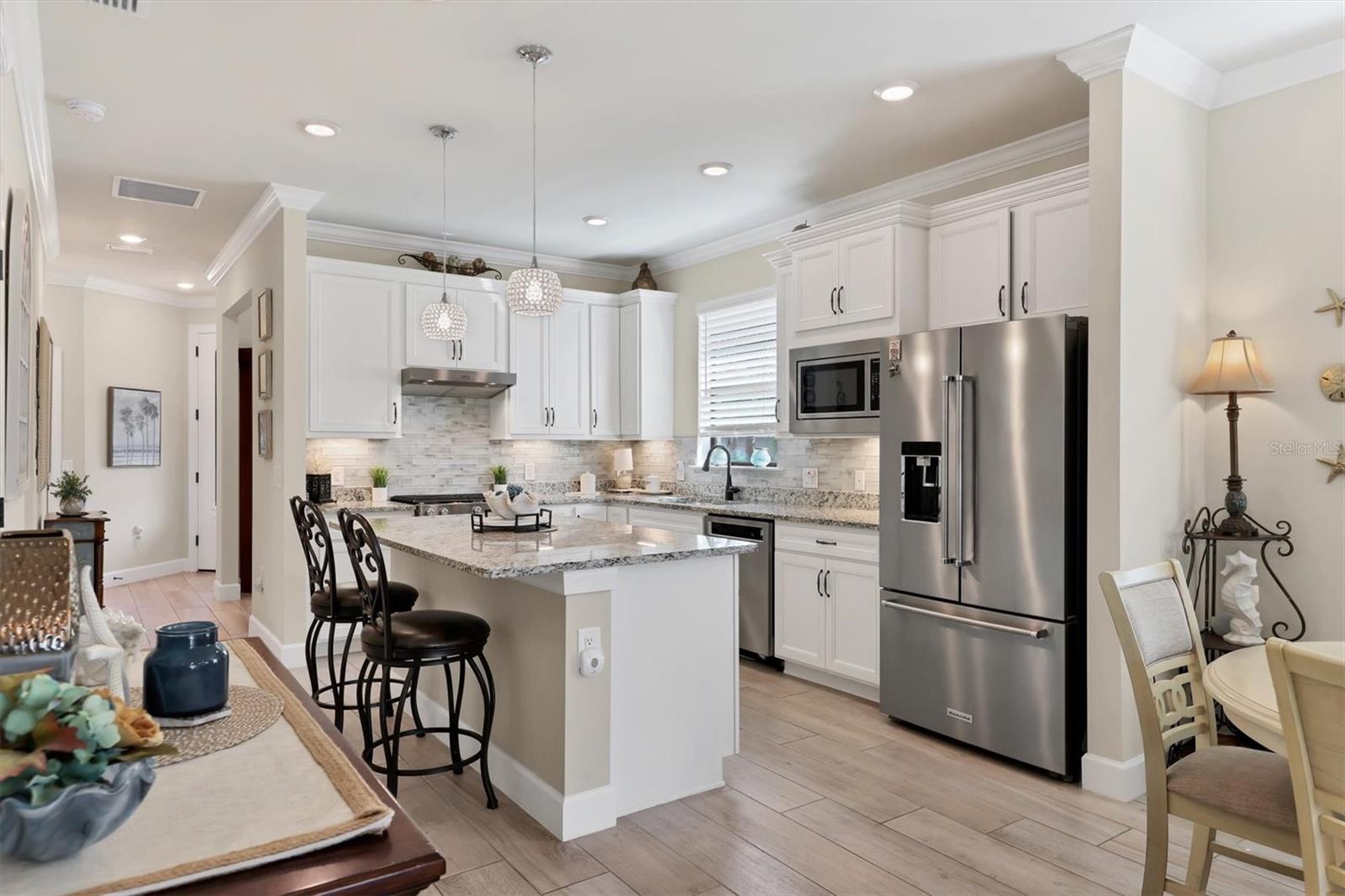 Image 10 of 78 For 6918 Hanover Court