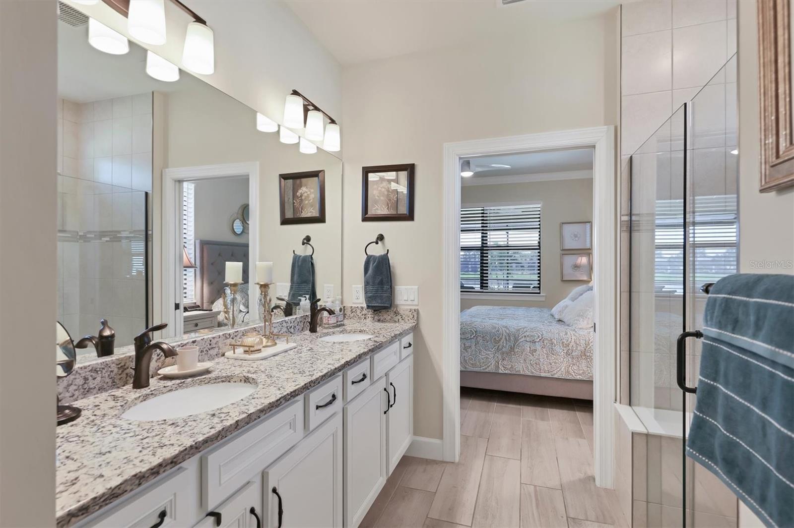 Image 22 of 78 For 6918 Hanover Court